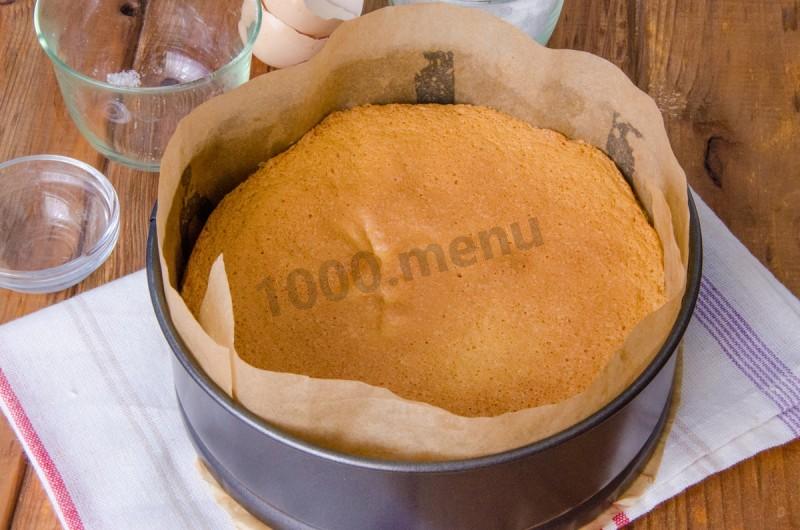 Шаг 7 приготовления Бисквитный торт с ананасами