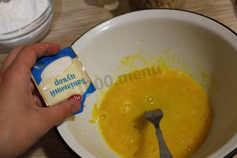 Шаг 8 приготовления Пирожки с земляникой в духовке