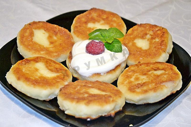 Шаг 9 приготовления Сырники творожные Нежные