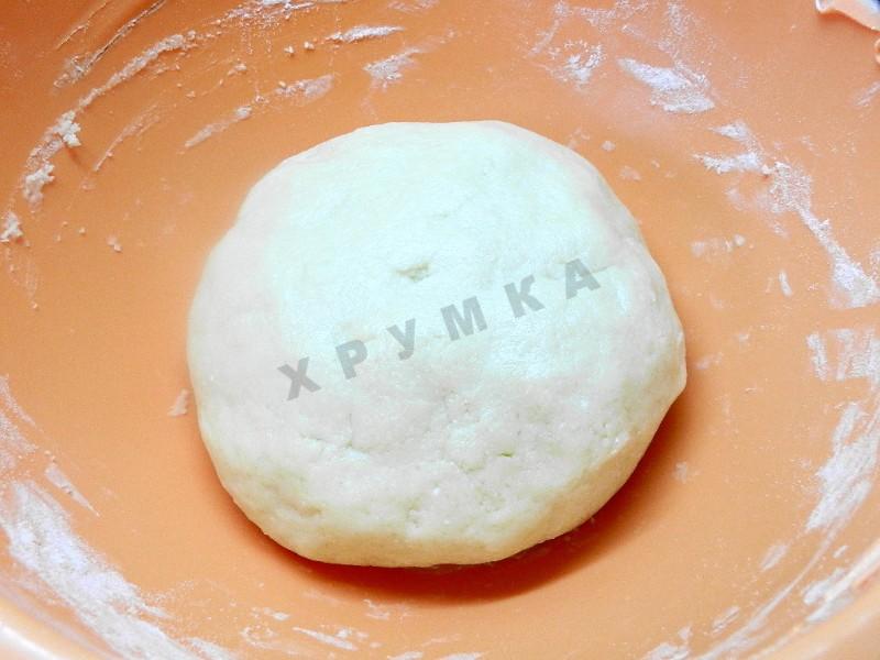 Шаг 3 приготовления Быстрый торт на сковороде из творожного теста