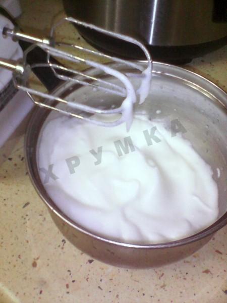 Шаг 7 приготовления Творожный торт в мультиварке