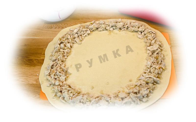 Шаг 5 приготовления Курник праздничный
