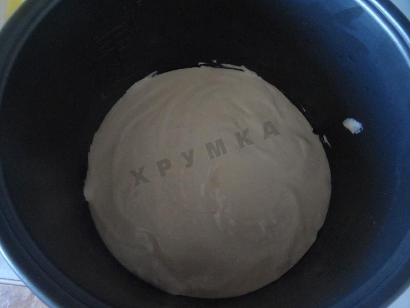 Шаг 7 приготовления Шарлотка с грушами в мультиварке