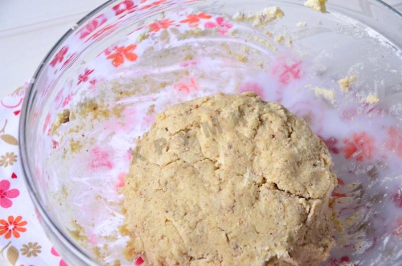Шаг 4 приготовления Печенье Ореховые полумесяцы