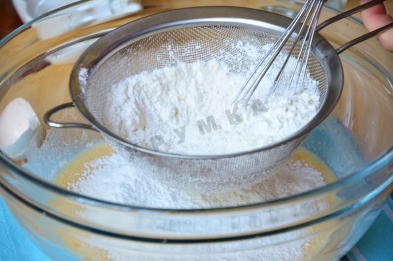 Шаг 4 приготовления Дрожжевая коса пирог с яблоками