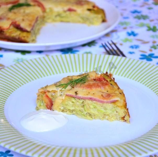 Шаг 12 приготовления Закусочный пирог с помидорами сыром и кабачками