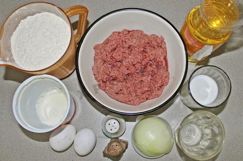 Шаг 1 приготовления Пирожки с мясом жареные на сковороде Посикунчики