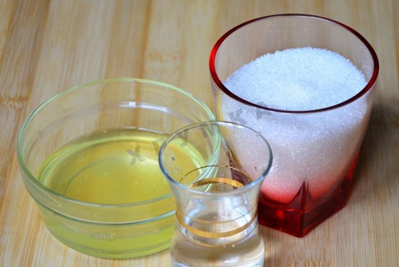 Шаг 1 приготовления Песочный пирог с итальянской меренгой и вишнями