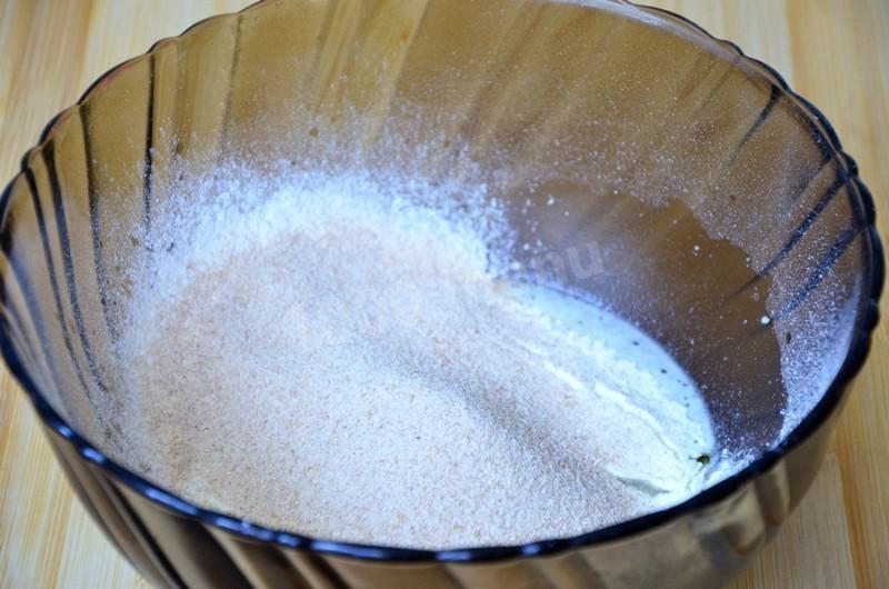 Шаг 4 приготовления Хлеб из гречневой и пшеничной муки на дрожжах и сыворотке