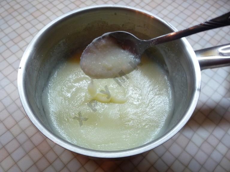 Шаг 2 приготовления Штрудель с творожной начинкой из слоеного теста