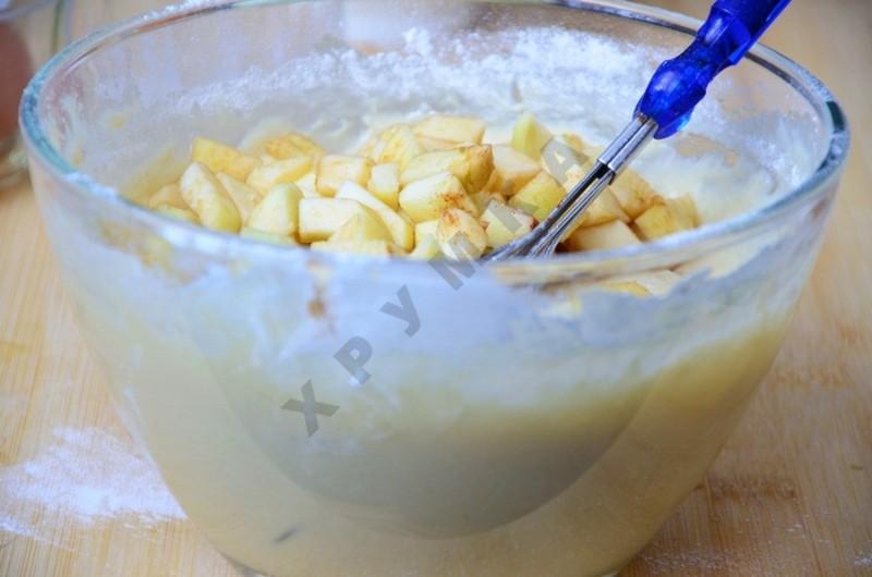 Шаг 6 приготовления Маффины с яблоками и корицей на сливках