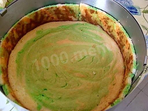 Шаг 9 приготовления Лимонно-мятный торт с малиновой прослойкой