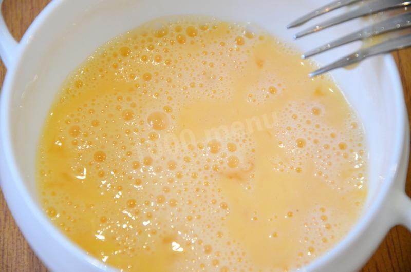 Шаг 3 приготовления Шоколадный пирог с грецкими орехами