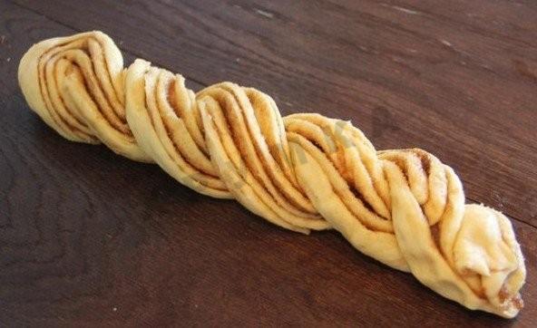 Шаг 6 приготовления Выпечка с корицей по-эстонски