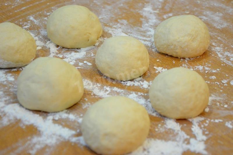 Шаг 9 приготовления Нежные картофельные булочки
