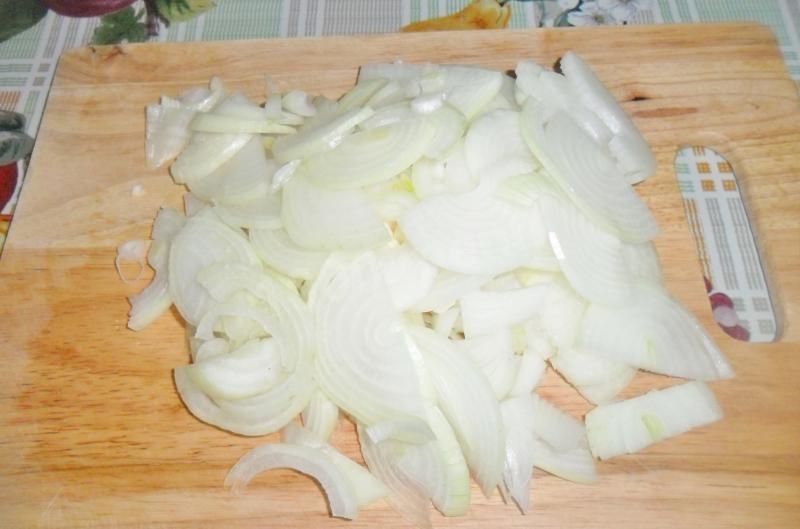 Шаг 4 приготовления Курятина на тарелке