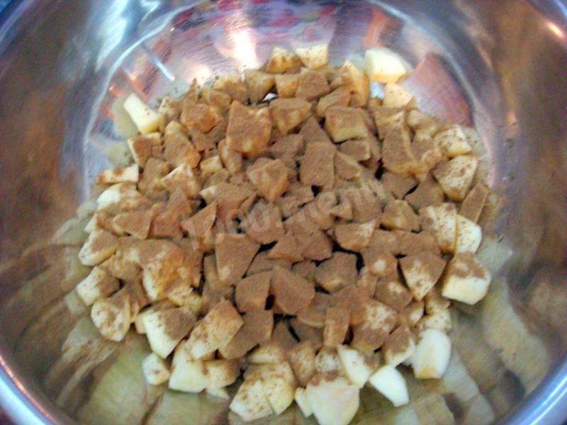 Шаг 11 приготовления Кексы с яблоками