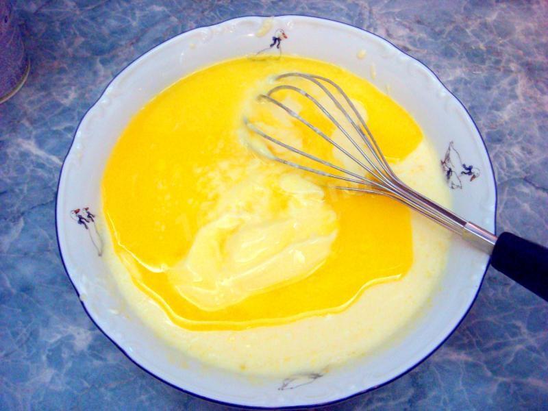 Шаг 7 приготовления Кексы с яблоками
