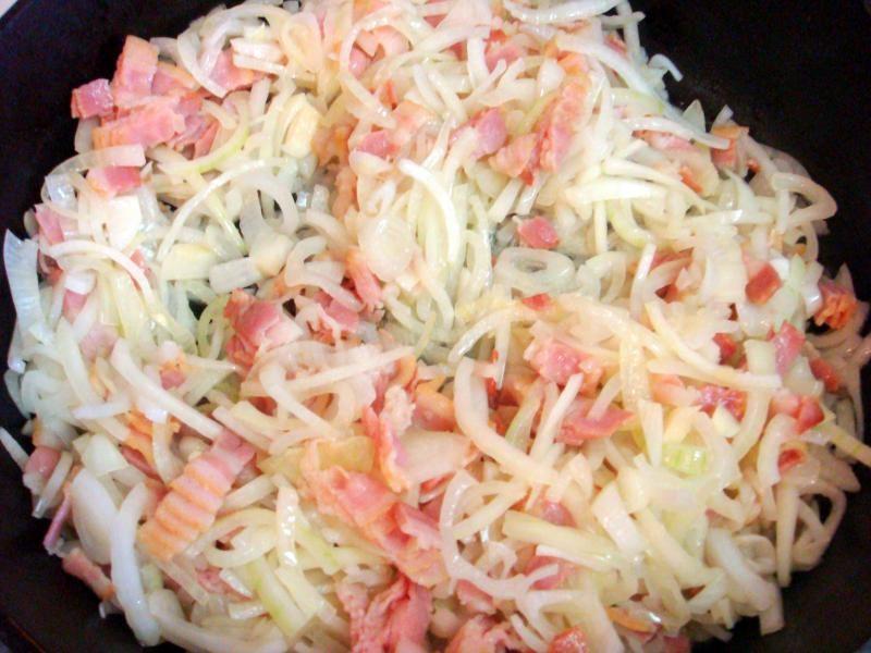 Шаг 11 приготовления Яблочно-луковый пирог
