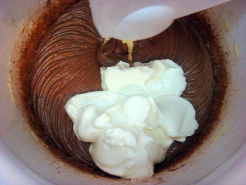 Шаг 5 приготовления Маффины Шоколадные