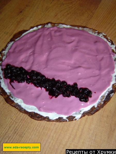 Шаг 10 приготовления Блинчики с черникой и творожной начинкой
