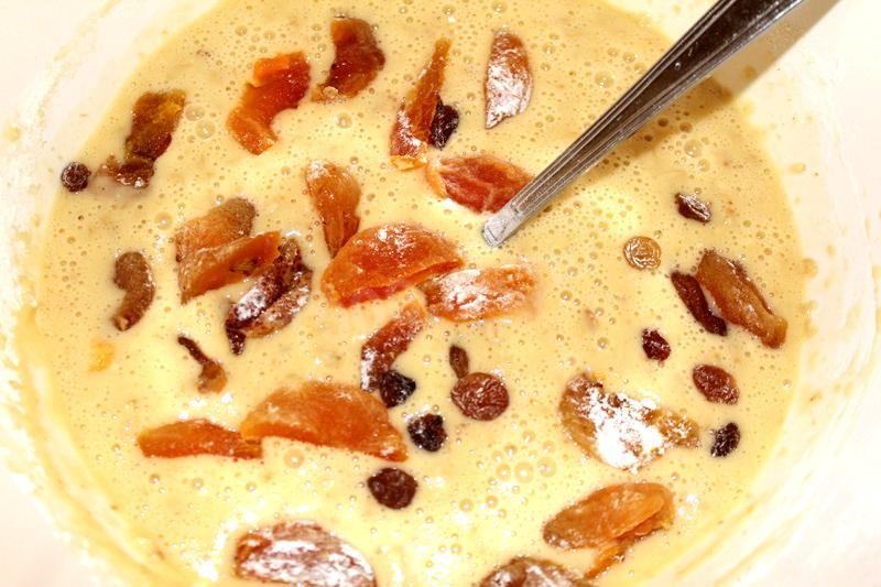 Шаг 9 приготовления Овсяный кекс с курагой