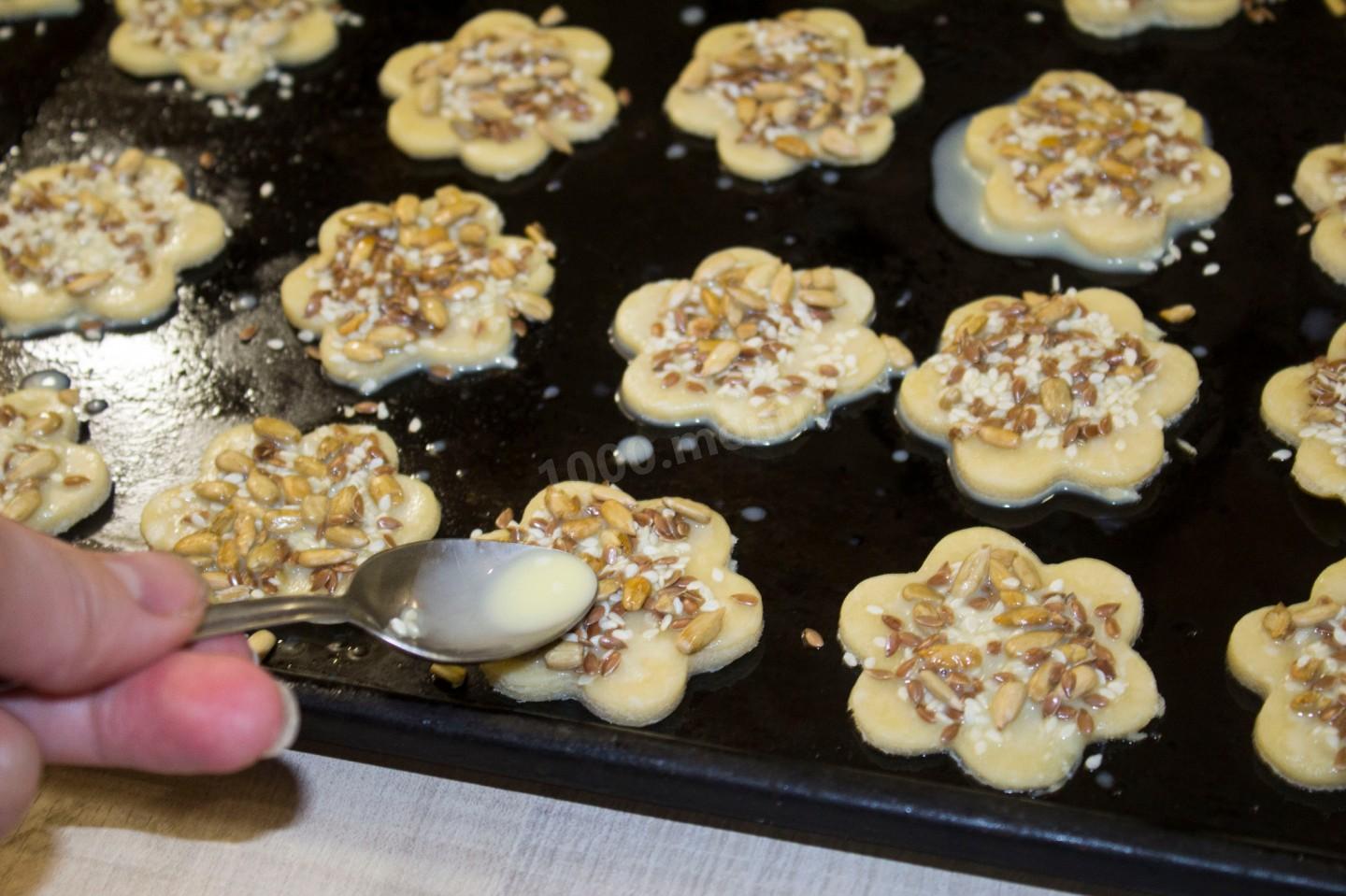 Шаг 15 приготовления Печенье с кунжутом и семечками кунжутное
