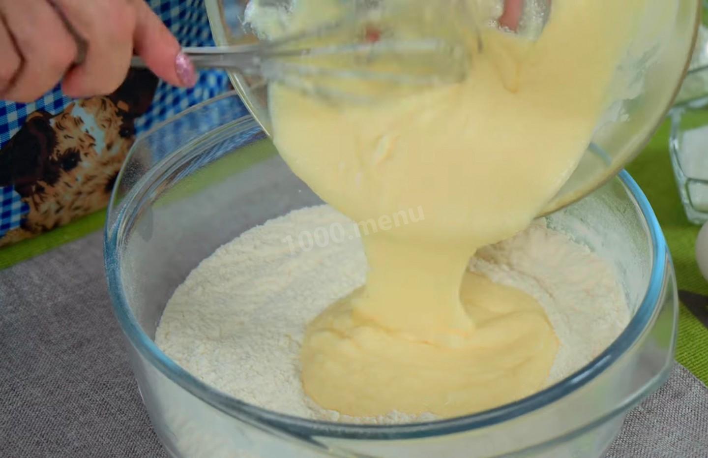 Шаг 7 приготовления Сочники из песочного теста с начинкой из творога