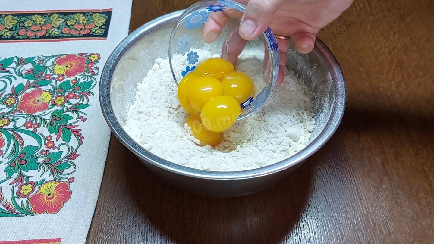 Шаг 3 приготовления Польский пирог Плесняк