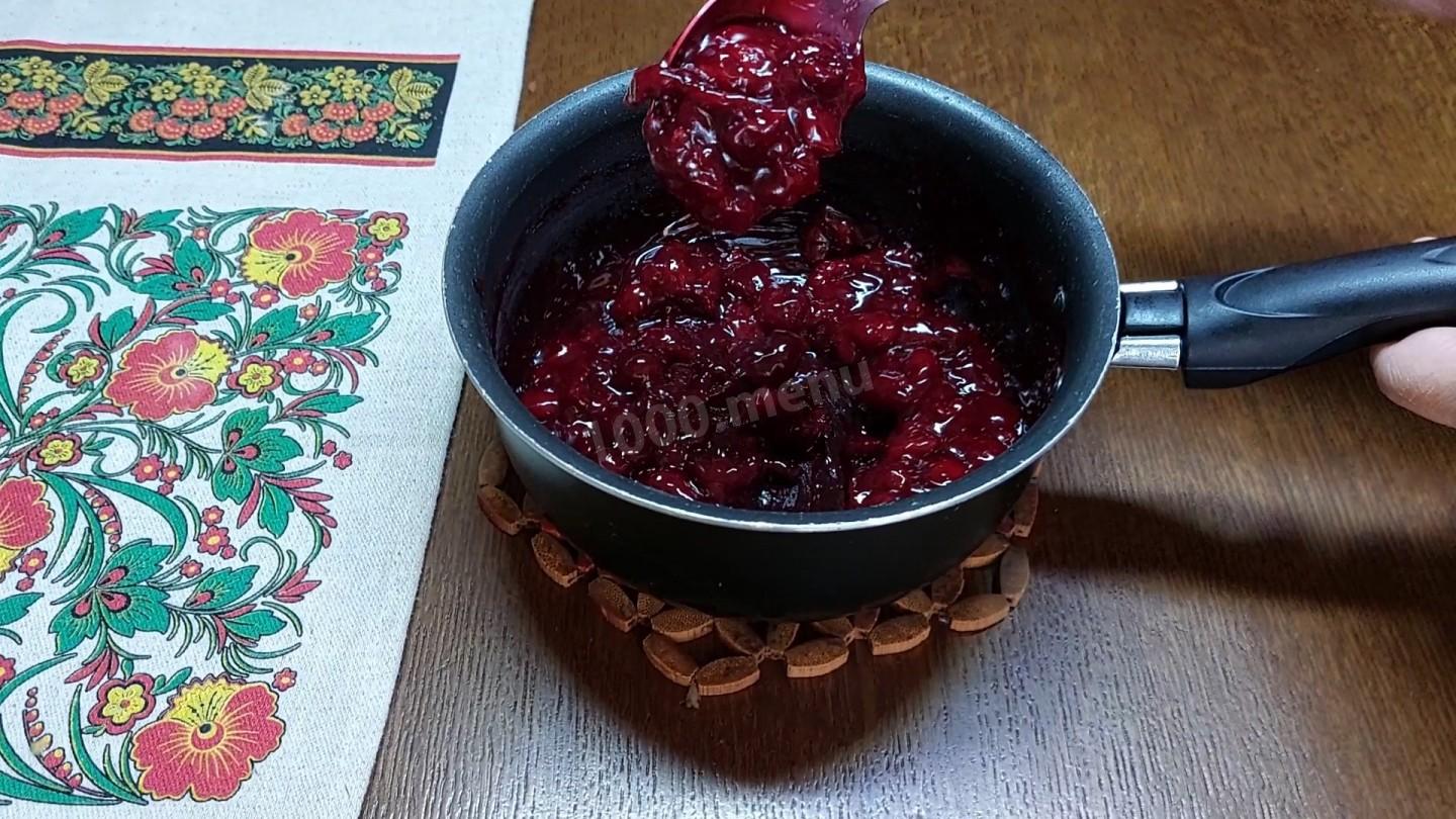 Шаг 7 приготовления Самые пушистые пирожки с вишней