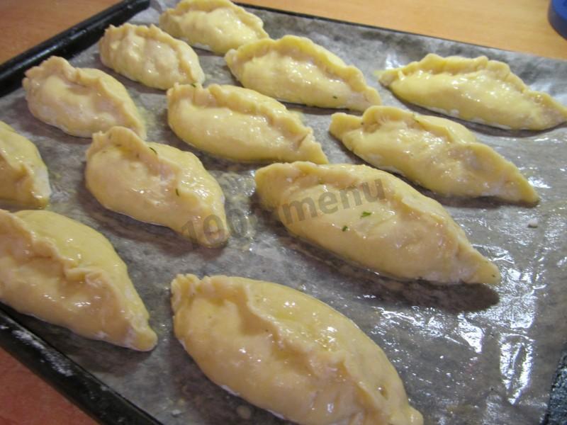 Шаг 22 приготовления Пирожки с брынзой и зеленью закусочные в духовке