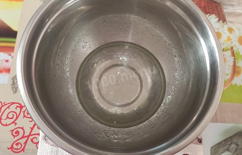 Шаг 2 приготовления Штрудель из теста на воде и оливковом масле с яблоками