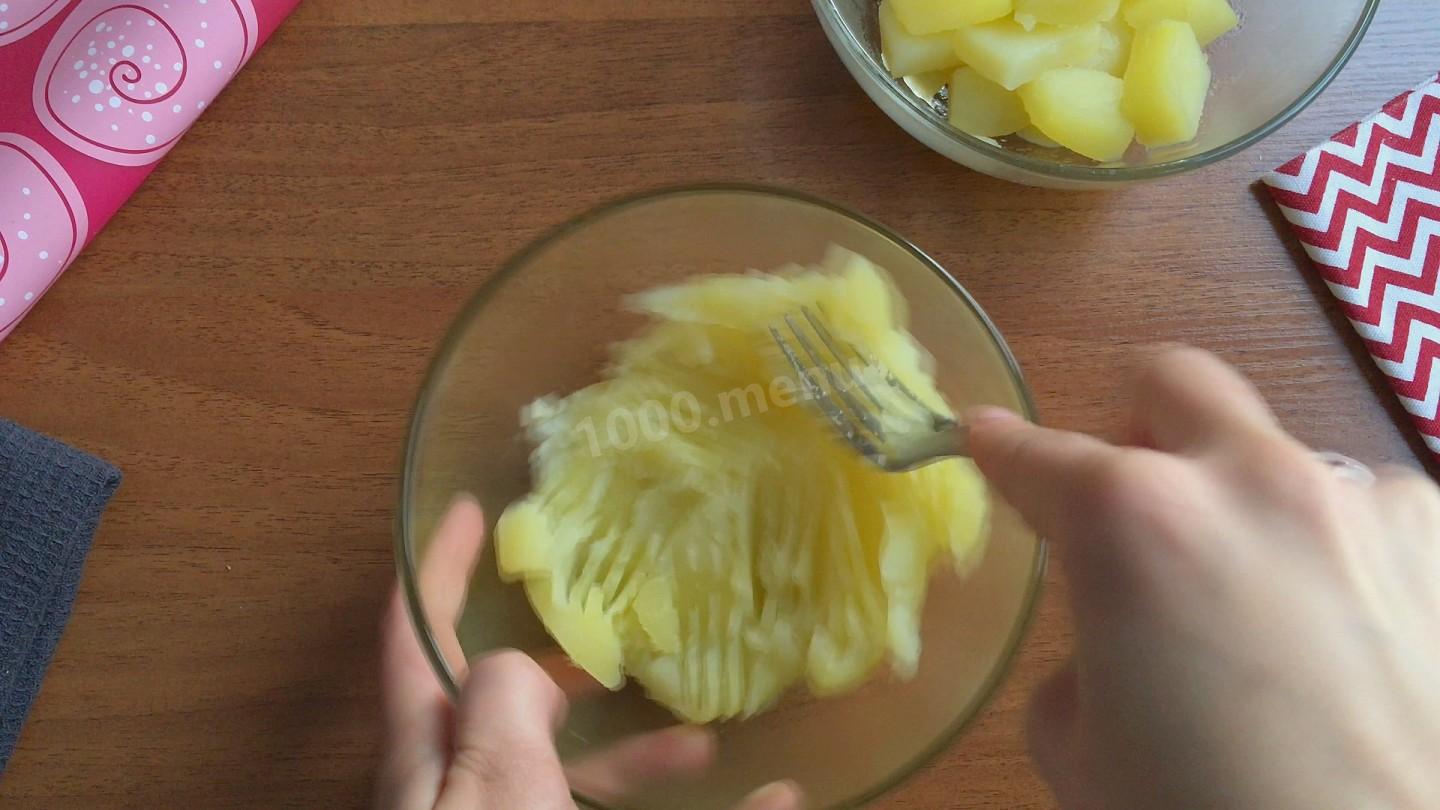 Шаг 11 приготовления Пирожки с картофелем и шампиньонами в духовке