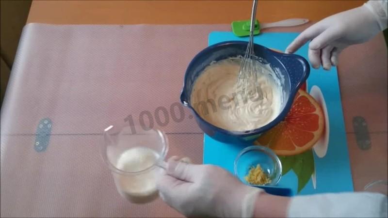 Шаг 3 приготовления Чизкейк с сыром Филадельфия