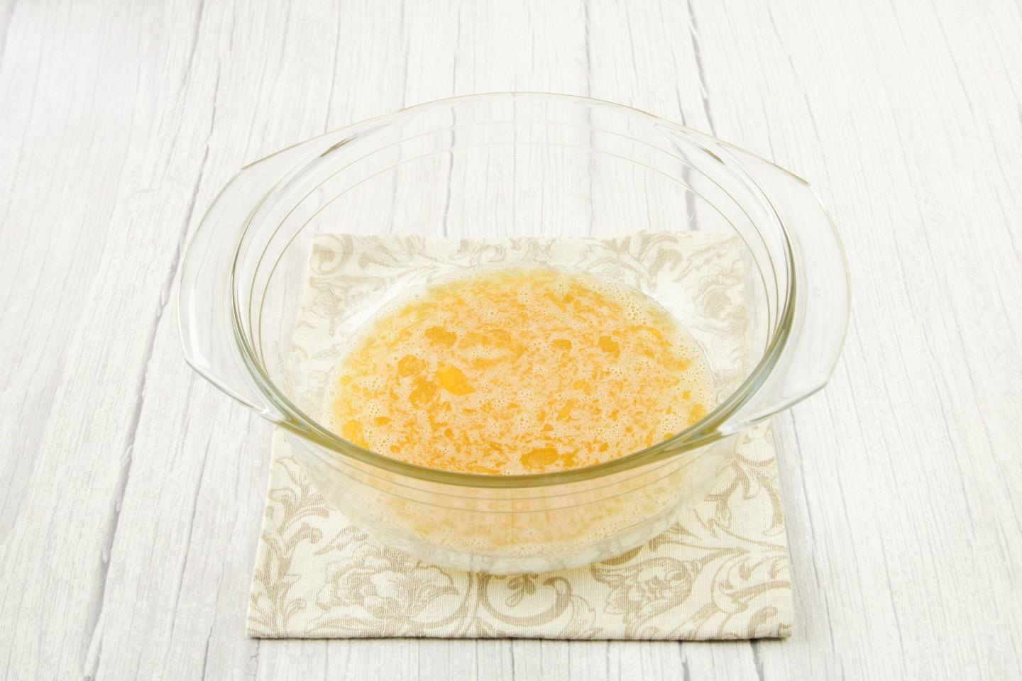 Шаг 4 приготовления Пасхальный кулич на сметане