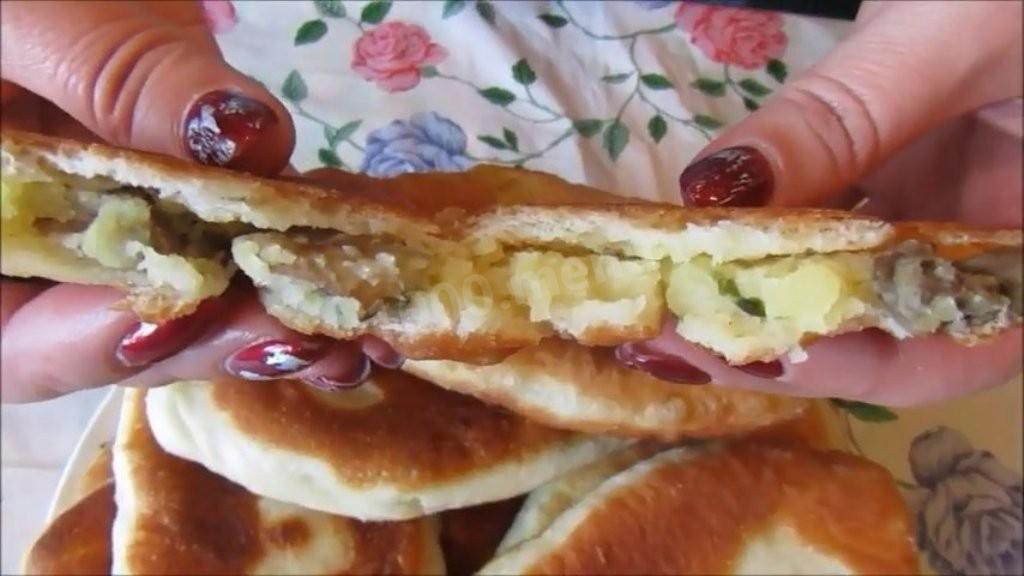 Шаг 7 приготовления Постные пирожки с картошкой и грибами