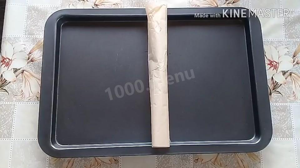Шаг 5 приготовления Рулет за 15 минут с джемом
