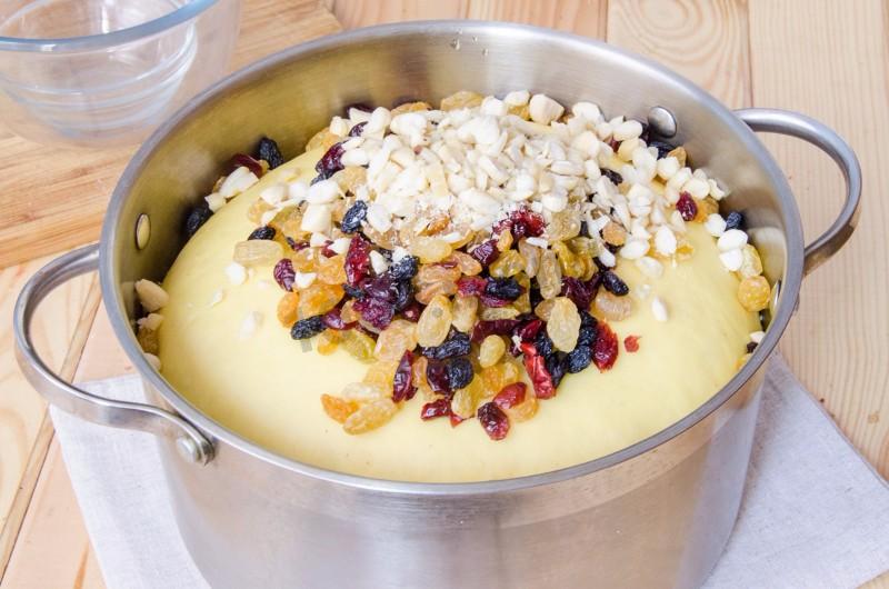 Шаг 27 приготовления Большой царский кулич