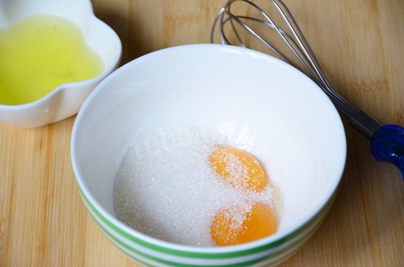 Шаг 4 приготовления Пасхальная булка с изюмом