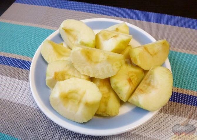 Шаг 6 приготовления Слоёные сердечки с яблоками и творожным кремом