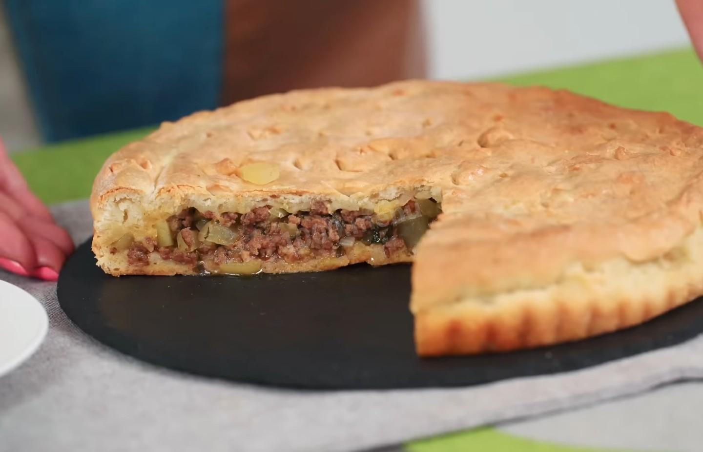 Шаг 18 приготовления Закрытый пирог с мясным фаршем и овощами на сметане