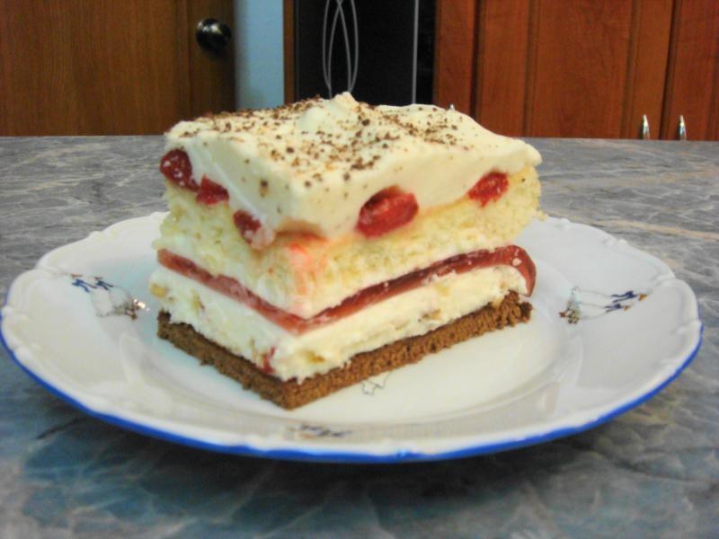 Шаг 31 приготовления Пляцок Клубничный