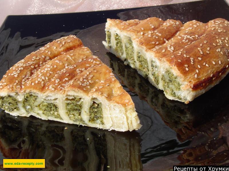 Шаг 11 приготовления Слоеный пирог со шпинатом, твердым сыром и геркулесом