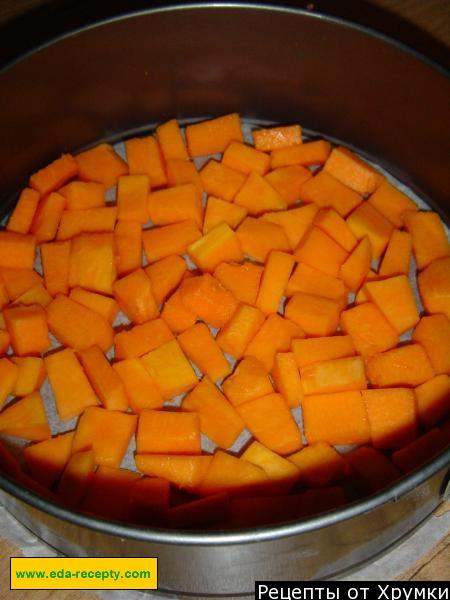 Шаг 2 приготовления Шарлотка с тыквой и изюмом