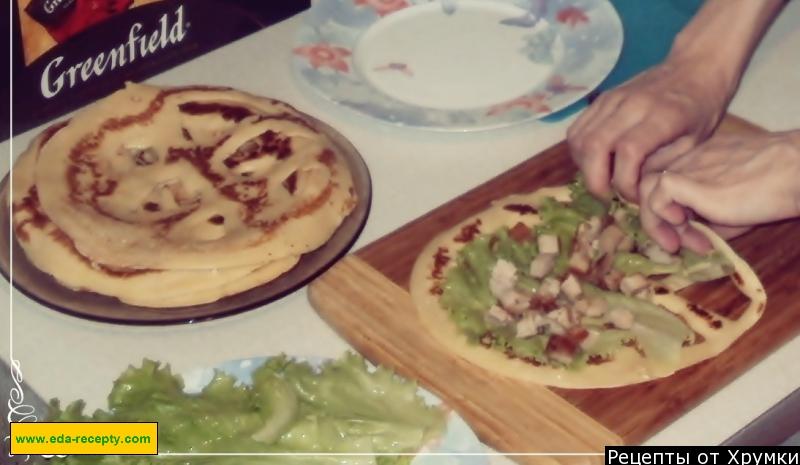 Шаг 7 приготовления Блинчики на молоке дырявые с мясом