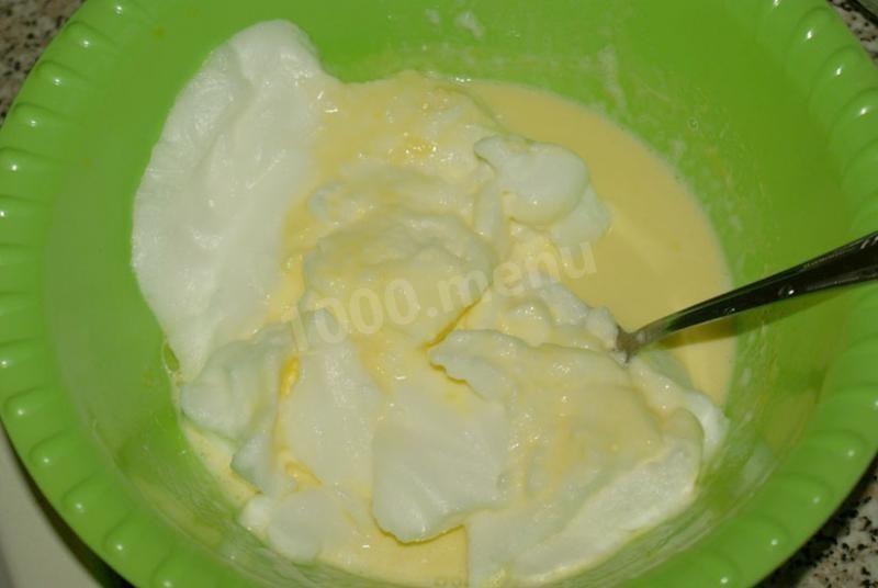 Шаг 13 приготовления Сладкие пироги с клубникой шоколадом и орехами