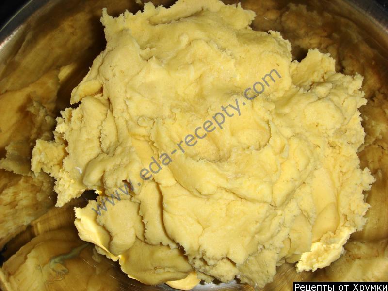 Шаг 7 приготовления Апельсиновый кекс-пирог с манкой и безе