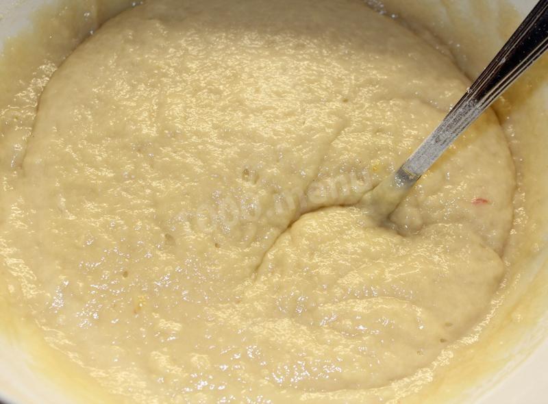 Шаг 6 приготовления Пирог с яблоками на фруктовом кефире