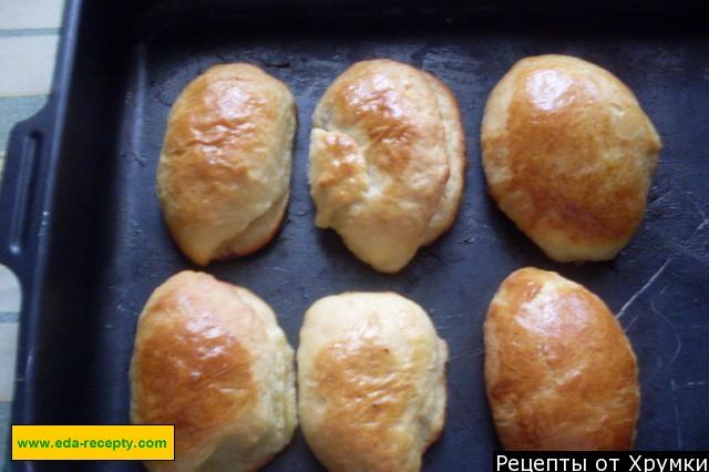 Шаг 5 приготовления Дрожжевые пирожки без кефира с мясом