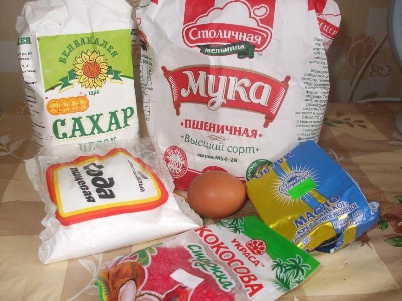 Шаг 1 приготовления Торт с масляным кремом с кокосовой стружкой